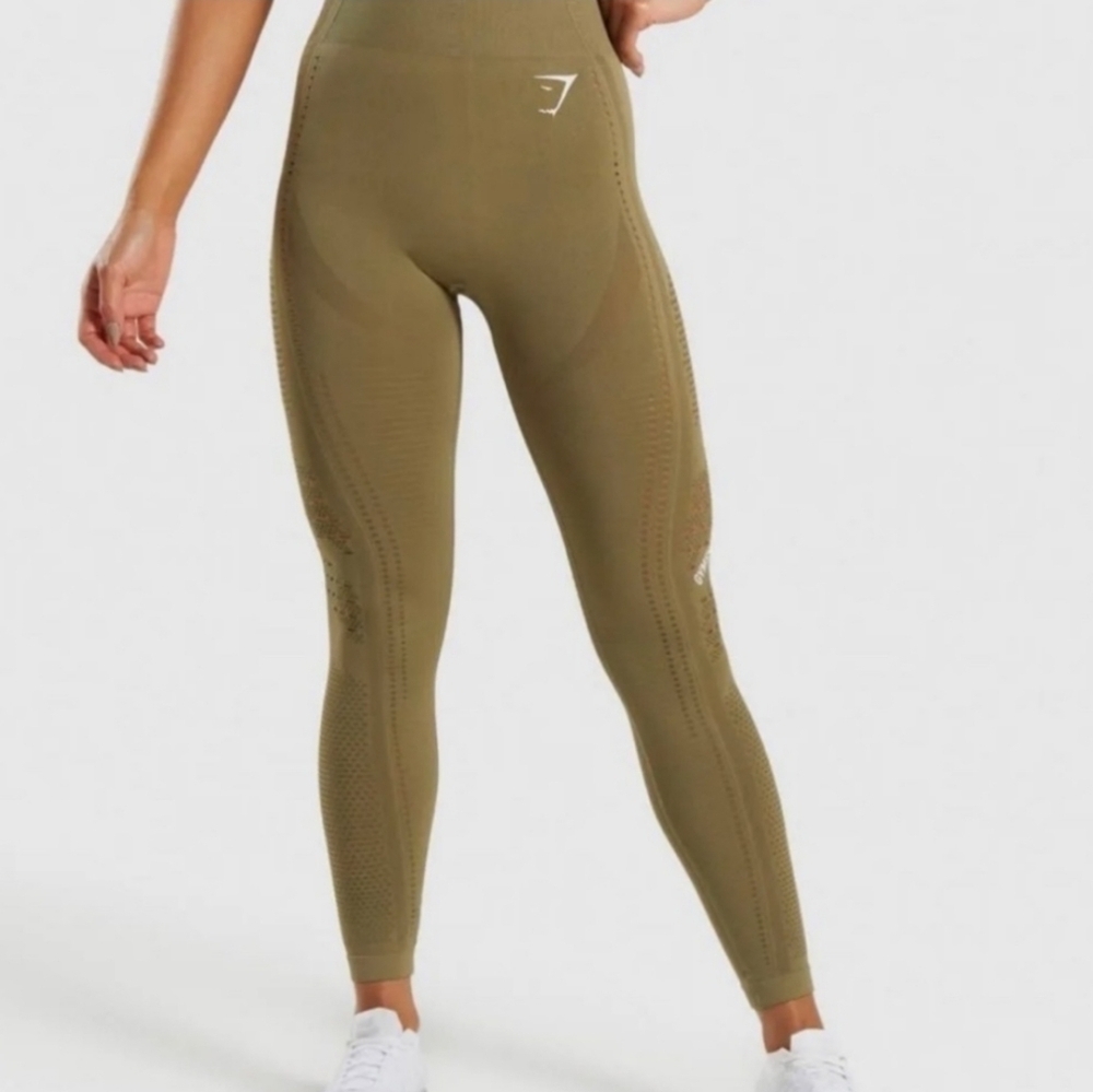 Gymshark Flawless Eyelet Knit Legging-Khaki
